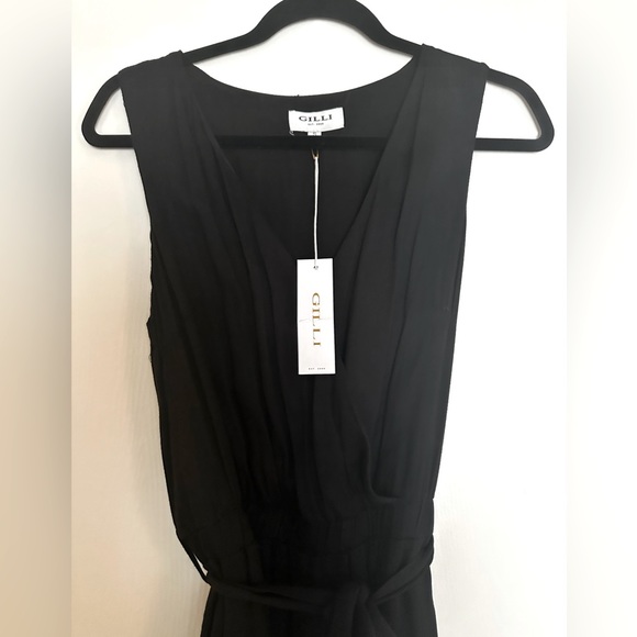 NWT Gilli Tank Top Long Sleeve Romper - Picture 2 of 4